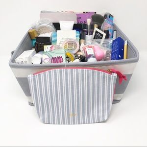 IPSY Mystery MakeUp Bag